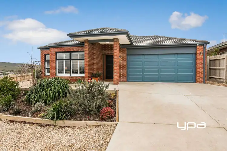 8 Haxton Court, Sunbury VIC 3429