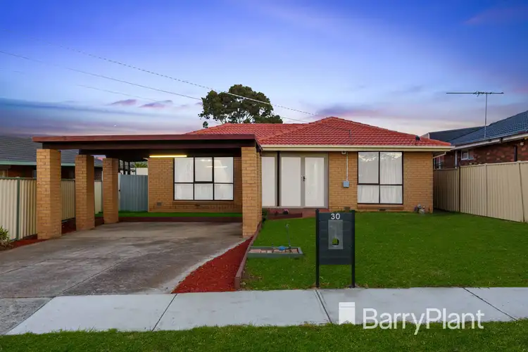 30 Tarlee Drive, Albanvale VIC 3021