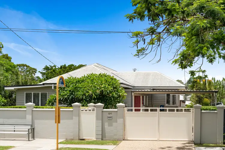 126 King Arthur Terrace, Tennyson QLD 4105