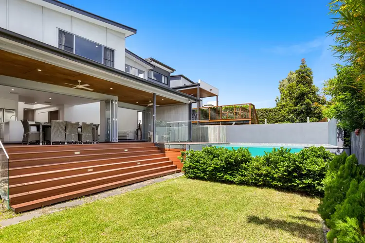 36 King Arthur Terrace, Tennyson QLD 4105
