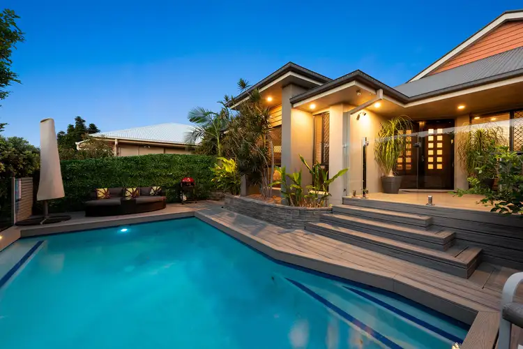 12 Lophostemon Place, Seventeen Mile Rocks QLD 4073