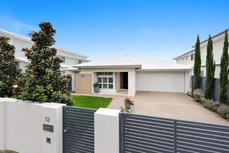 12 Marchant Crescent, Corinda QLD 4075