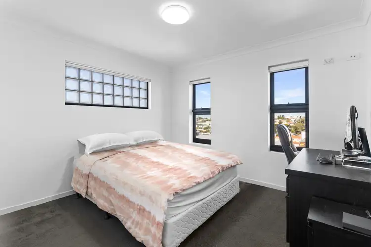 Fifth view of Homely unit listing, 8/17 Norman Street, Wooloowin QLD 4030
