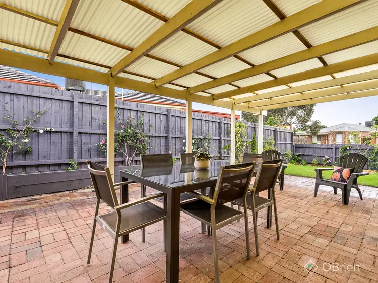 Second view of Homely house listing, 7 George Bass Court, Skye VIC 3977