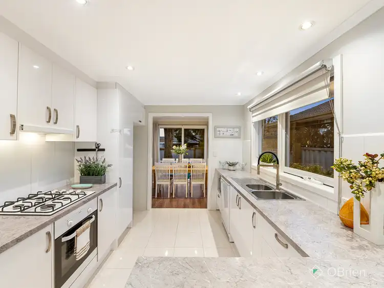 1 Moorhen Crescent, Carrum Downs VIC 3201