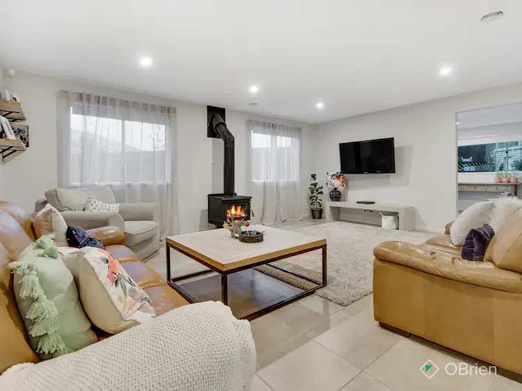 Fifth view of Homely house listing, 9 Cicala Court, Langwarrin VIC 3910