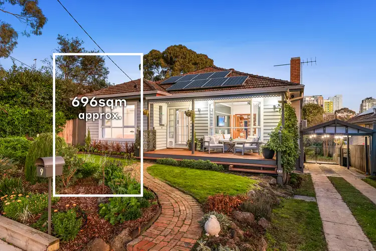 9 Hillside Parade, Box Hill North VIC 3129