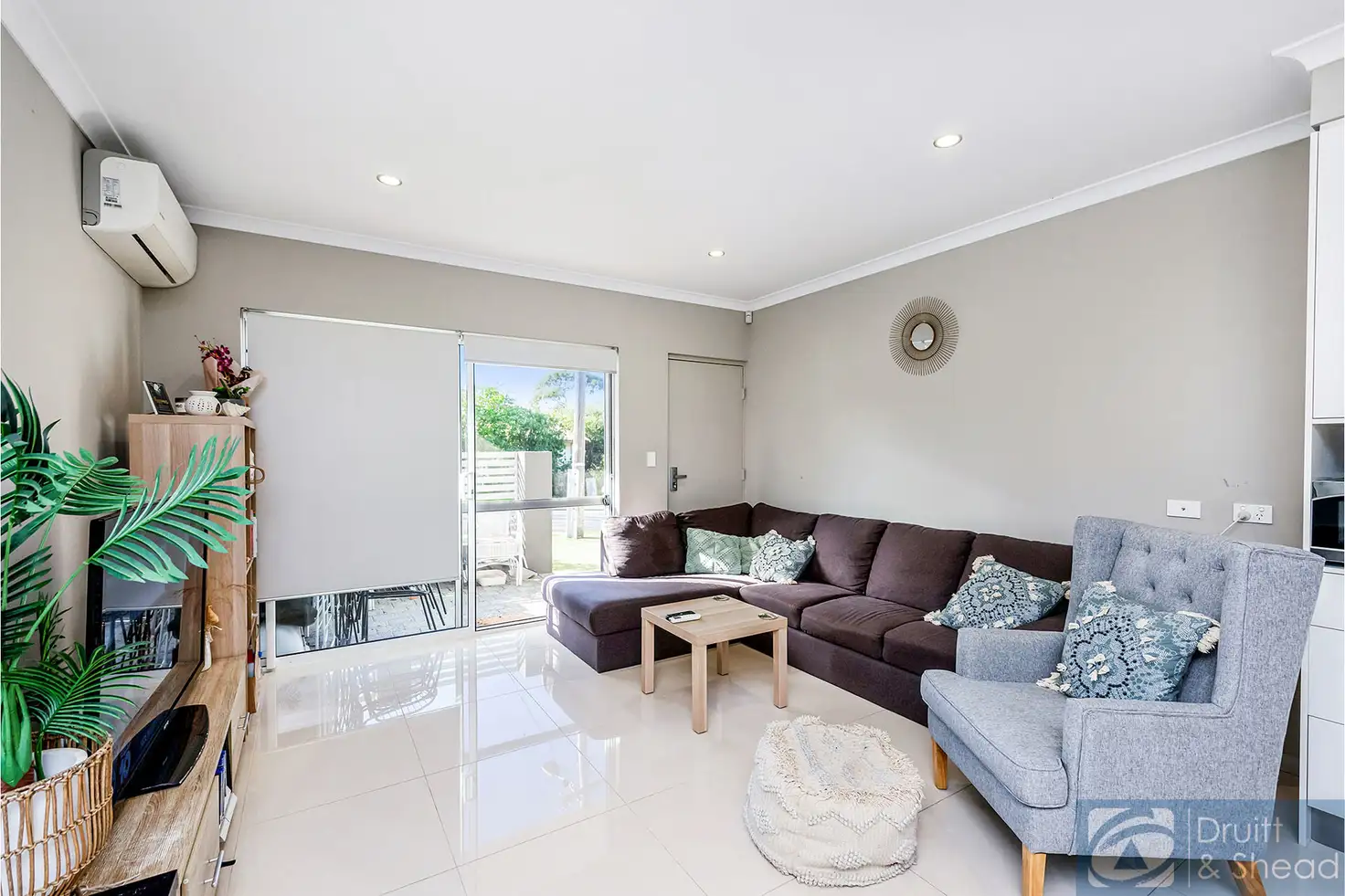 Main view of Homely apartment listing, 1/1 Stoner Place, Innaloo WA 6018