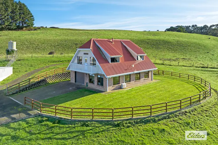 39 Pecks Road, Flowerdale TAS 7325