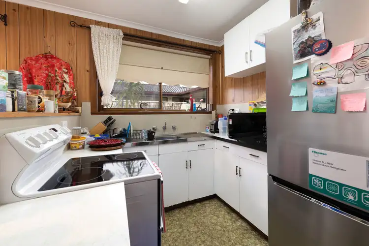 Second view of Homely unit listing, 2/8 Lowanna Street, Wodonga VIC 3690