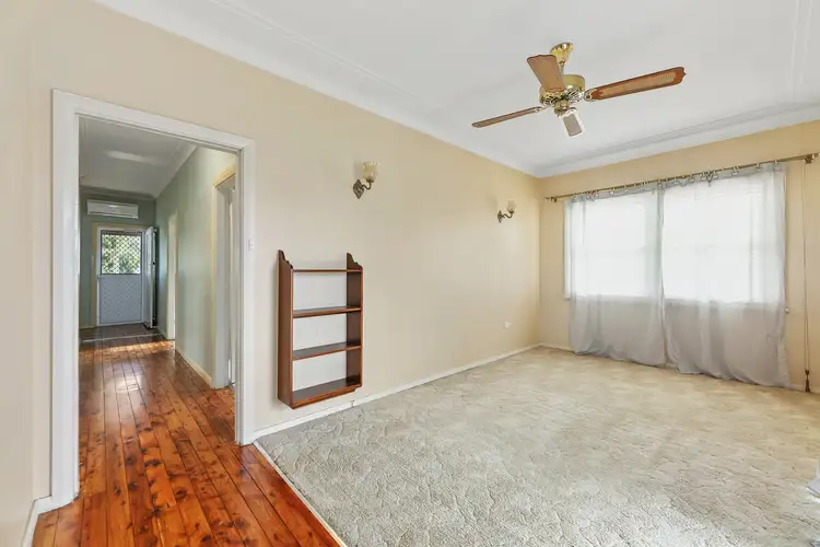Second view of Homely house listing, 32 Hillvue Road, Tamworth NSW 2340