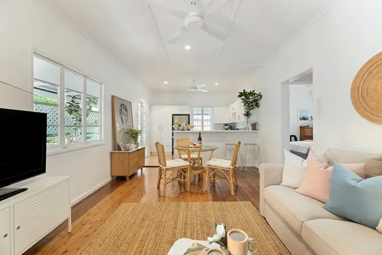 27 Hilltop Avenue