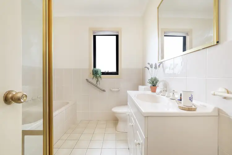 Sixth view of Homely villa listing, 1/30 Poulter Street, West Wollongong NSW 2500