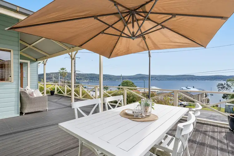 126 Steyne Road, Saratoga NSW 2251