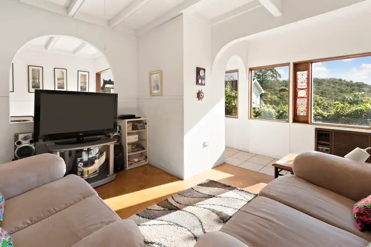 Fifth view of Homely house listing, 10 Seaview Street, Mount Kuring-Gai NSW 2080