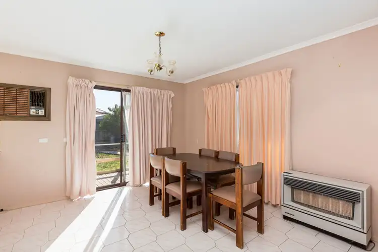 Fifth view of Homely house listing, 28 Catherine Avenue, Tullamarine VIC 3043