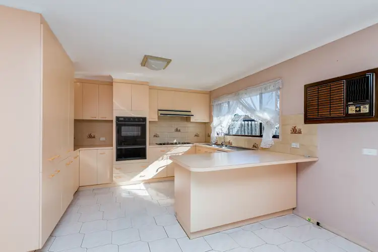 Sixth view of Homely house listing, 28 Catherine Avenue, Tullamarine VIC 3043