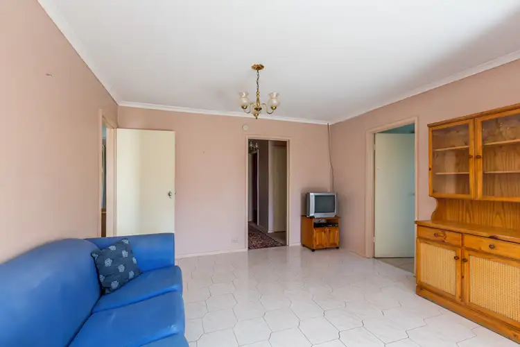 Seventh view of Homely house listing, 28 Catherine Avenue, Tullamarine VIC 3043
