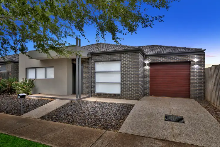 87 Kirkton Drive, Kurunjang VIC 3337