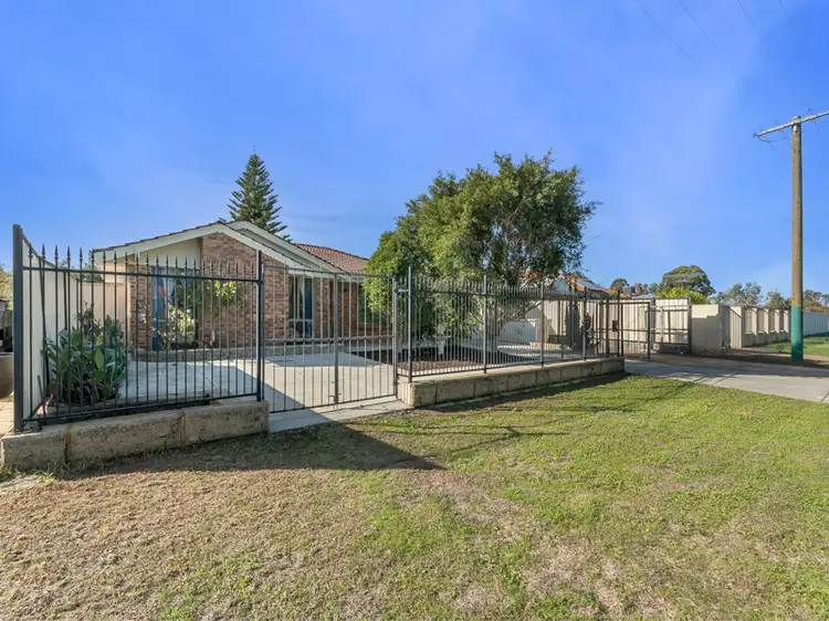 28 Dew Street, Forrestdale WA 6112