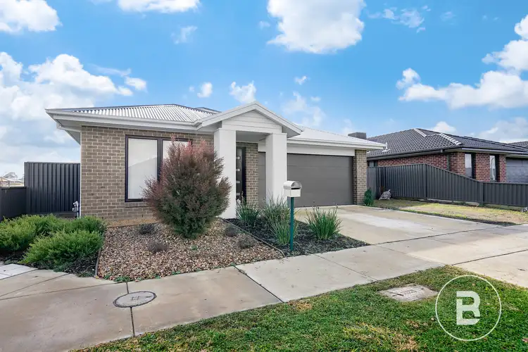 Second view of Homely house listing, 22 Wade Place, Lucas VIC 3350
