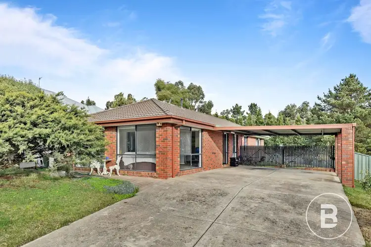19 McManus Drive, Mount Pleasant VIC 3350