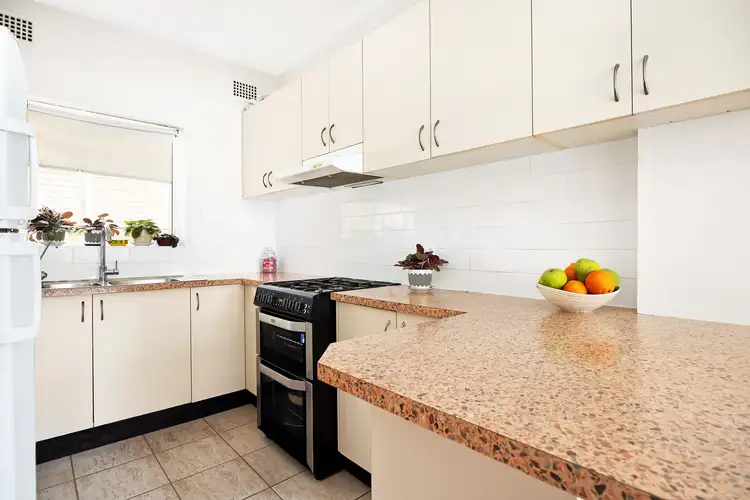 Second view of Homely unit listing, 13/6 Francis Street, Dee Why NSW 2099
