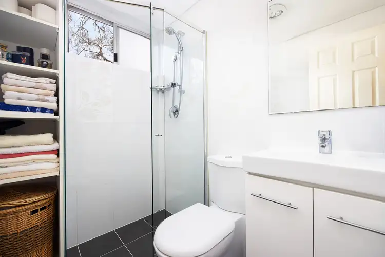 Fourth view of Homely unit listing, 13/6 Francis Street, Dee Why NSW 2099