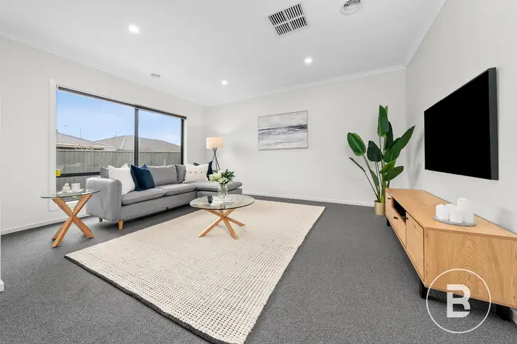 Fifth view of Homely house listing, 1 Cahill Close, Lucas VIC 3350