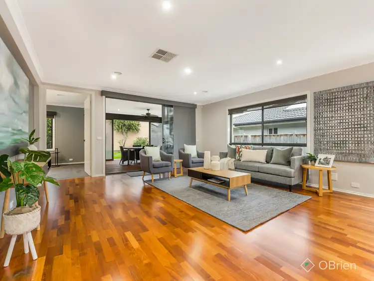 193 Sandhurst Boulevard, Sandhurst VIC 3977