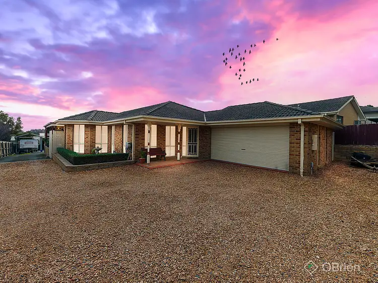 15 Jefferson Road, Garfield VIC 3814