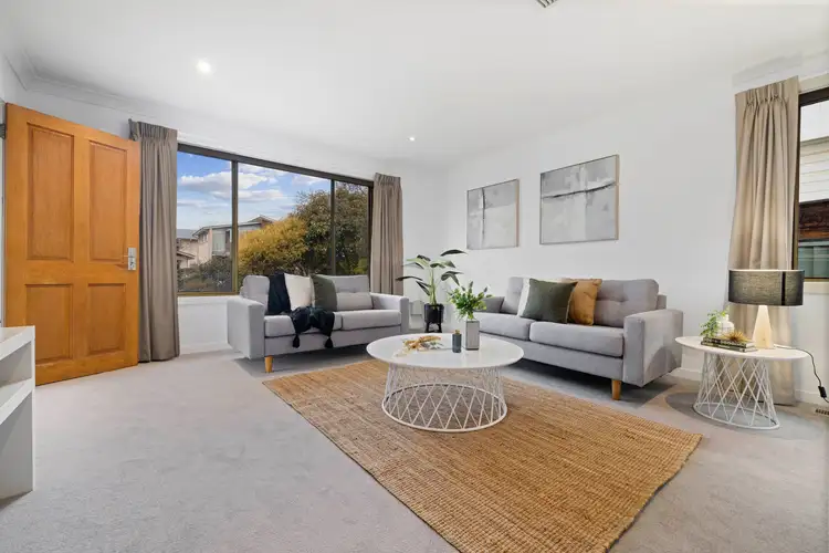13 Agnes Avenue, Queanbeyan NSW 2620