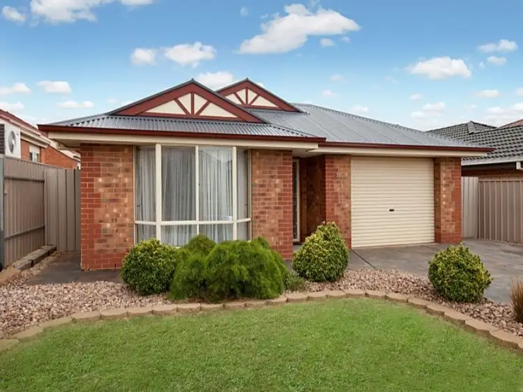 31 Christine Circuit, Craigmore SA 5114
