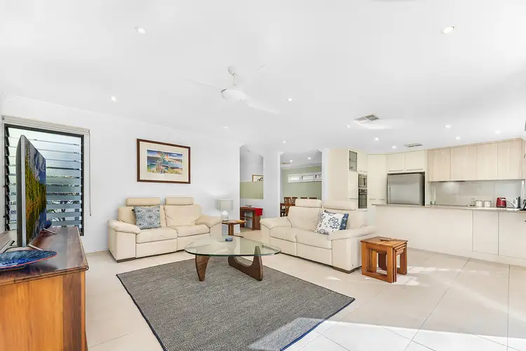 Fifth view of Homely unit listing, 1/8 Tranquil Place, Alexandra Headland QLD 4572