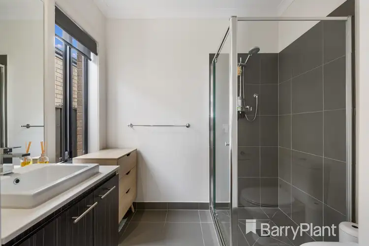 Fifth view of Homely house listing, 25 Creekwood Way, Cobblebank VIC 3338