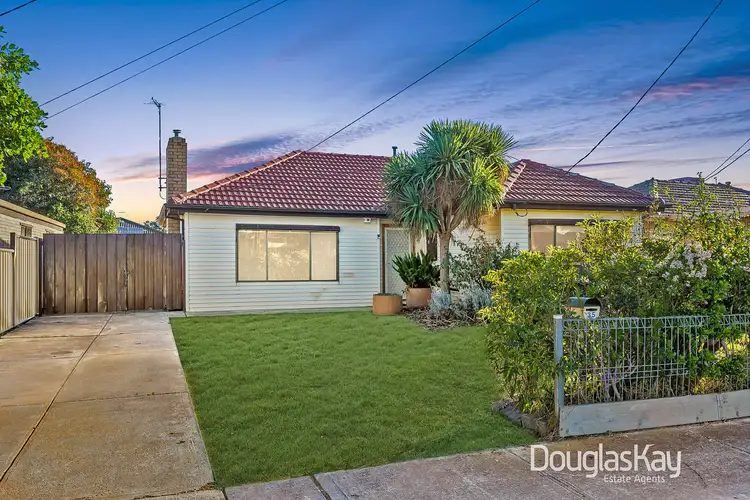 35 Salmond Street, Deer Park VIC 3023