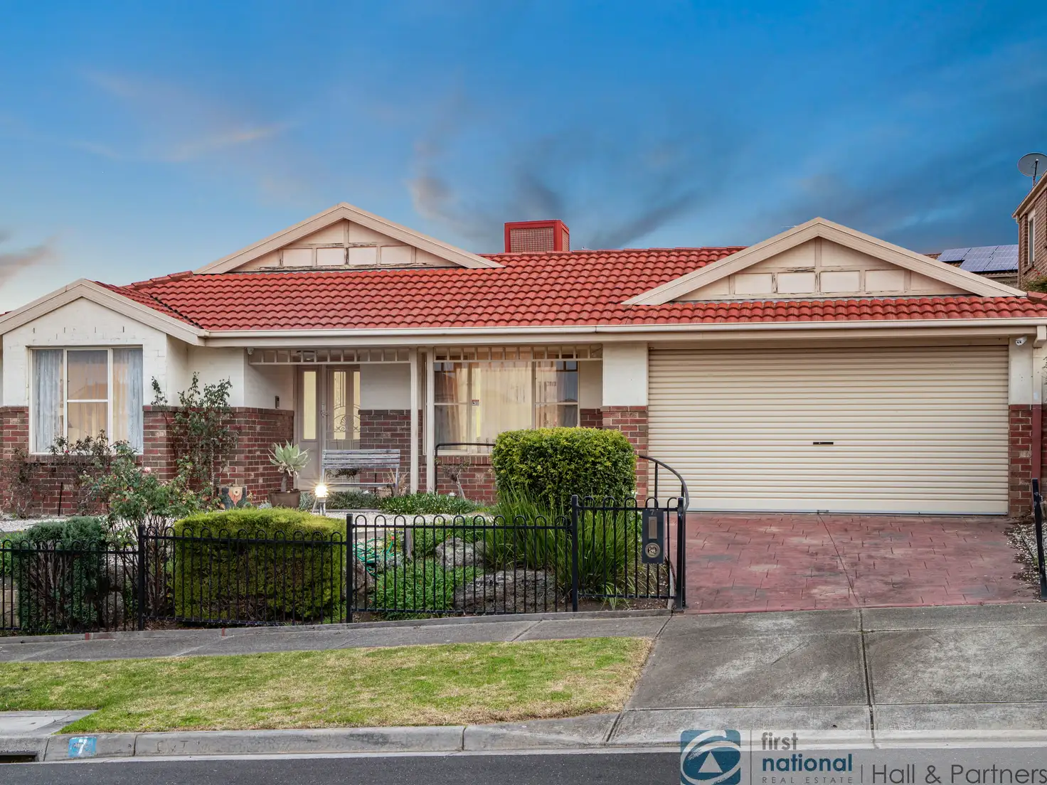 Main view of Homely house listing, 7 Homewood Boulevard, Hallam VIC 3803