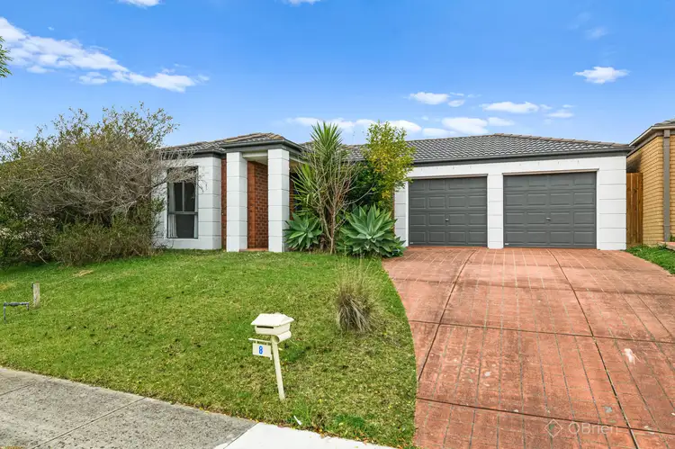 8 Sing Crescent, Berwick VIC 3806