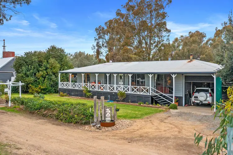 64 Suttons Lane, Bearii VIC 3641