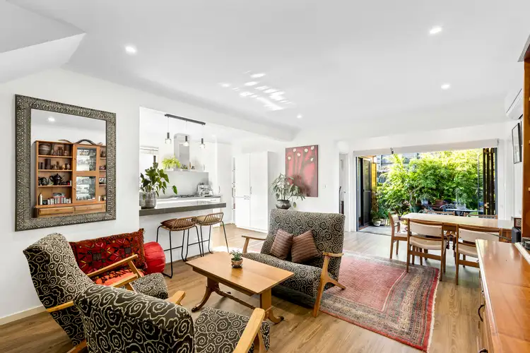 3/283 Hawthorn Road