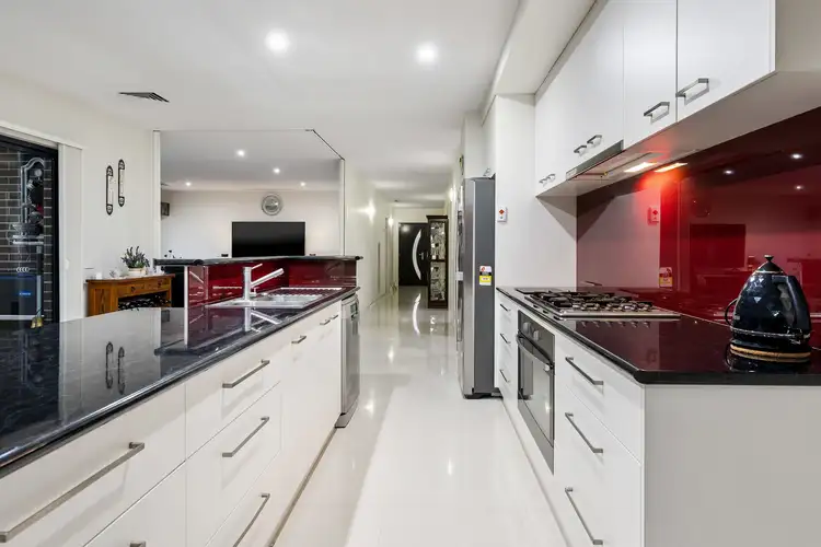 Sixth view of Homely house listing, 6 Fraser Court, Corowa NSW 2646