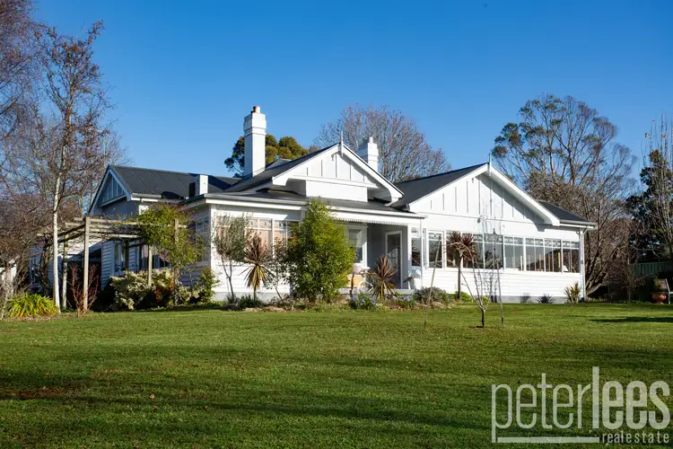 28-30 East Westbury Place, Deloraine TAS 7304