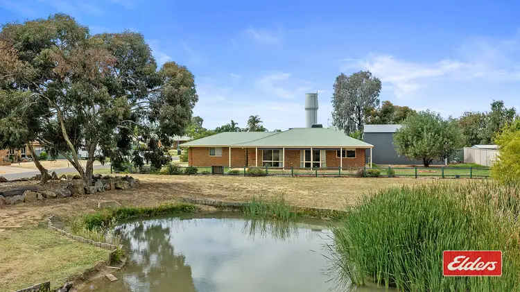 Second view of Homely house listing, 7 Shannon Court, Yarrawonga VIC 3730