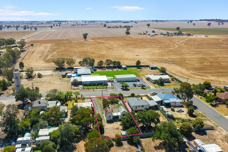 14 Tower Street, Tungamah VIC 3728