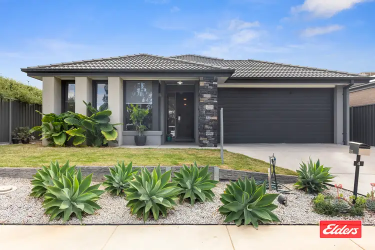 4 Silverwoods Boulevard, Yarrawonga VIC 3730