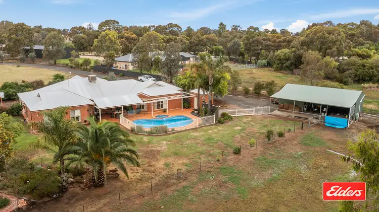 Fifth view of Homely house listing, 4 Tregany Court, Yarrawonga VIC 3730