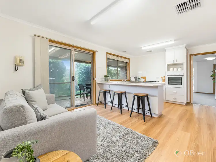 4 Sash Close, Carrum Downs VIC 3201