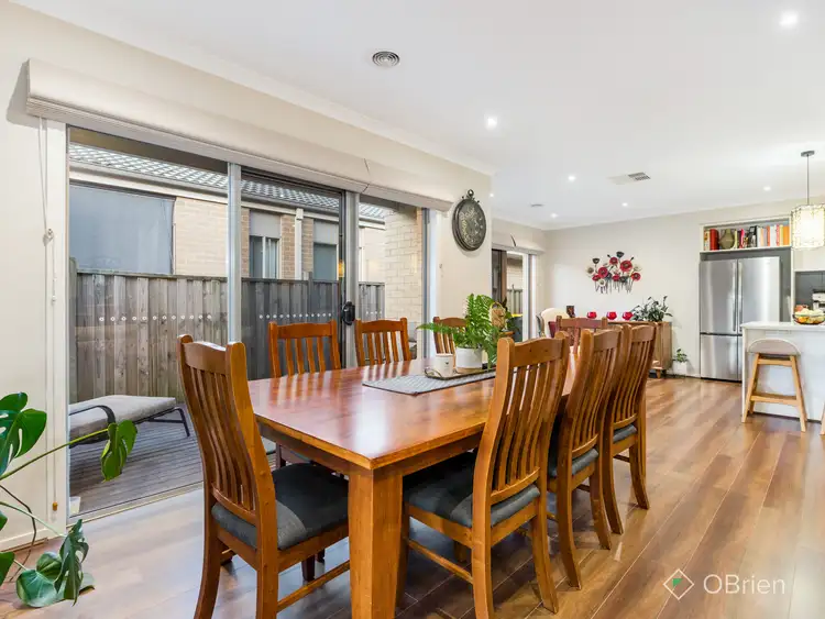 Fifth view of Homely house listing, 8 Torrens Terrace, Sandhurst VIC 3977