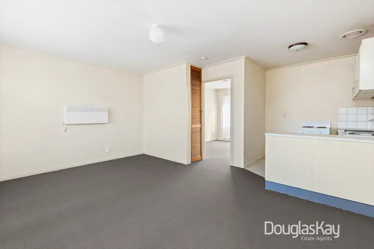 Fifth view of Homely block of units listing, 4 Una Street, Sunshine VIC 3020