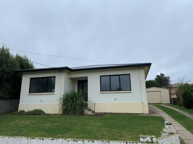 16 Ashburner Street, Devonport TAS 7310